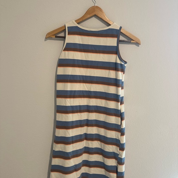 Soft + Stretchy Stripped Tank Top Dress w/ Pockets Size Small - Picture 5 of 7